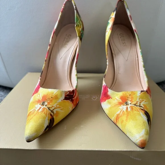 Guess Multicolor Floral Heels - Picture 2 of 5